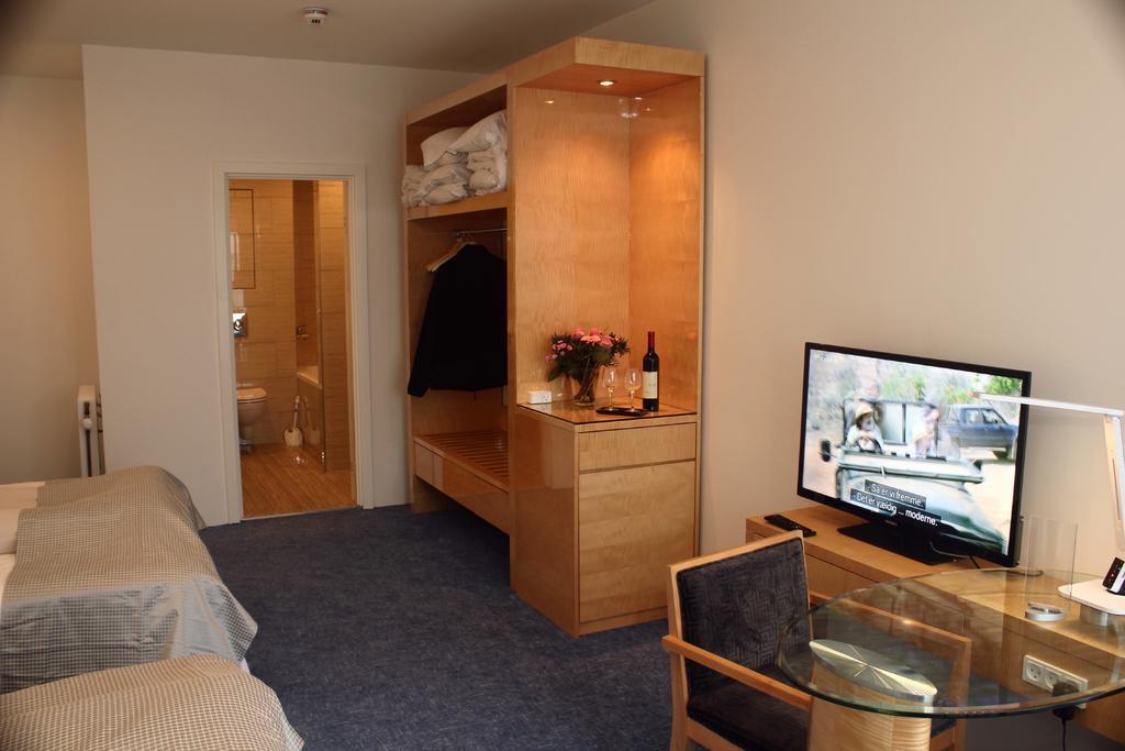 Seafront Hotel เฮียทส์ฮัลส์ ภายนอก รูปภาพ
